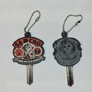 NWOT- Sons of Anarchy Logo 2 Piece Key Cap Cover Set with Key Blanks
